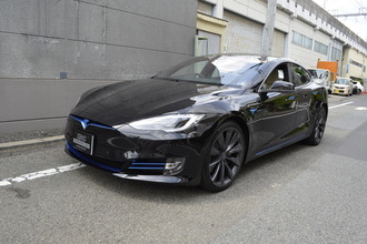 Tesla model S