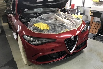 Alfa Romeo GIULIA QUADRIFOGLIO