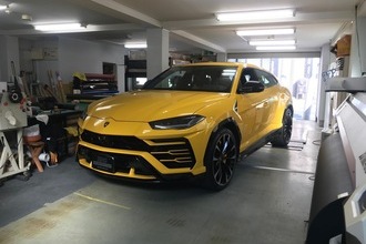 Lamborghini  Urus