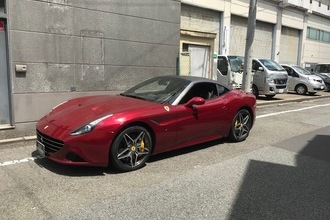 Ferrari California T