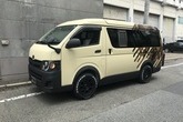 TOYOTA HIACE camper