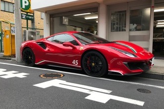 Ferrari 488 pista