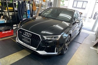 Audi RS3 sedan