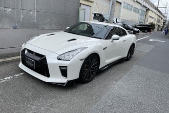 Nissan R35 GTR