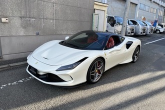 Ferrari f8 tributo