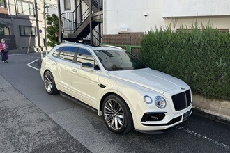 BENTLEY bentayga 