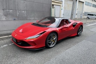 Ferrari F8 Spider