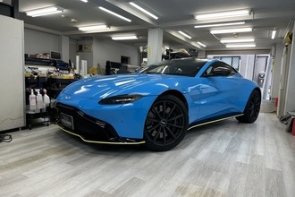 AstonMartin Vantage 