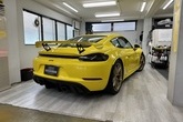 PORSCHE 718 Cayman GT4