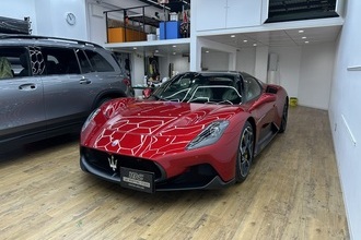Maserati MC20